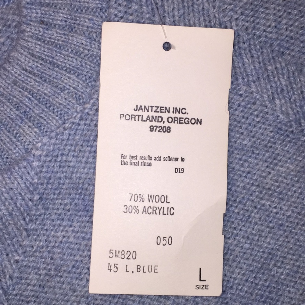 Jantzen Wool Blend Sweater! - Picture 4 of 8